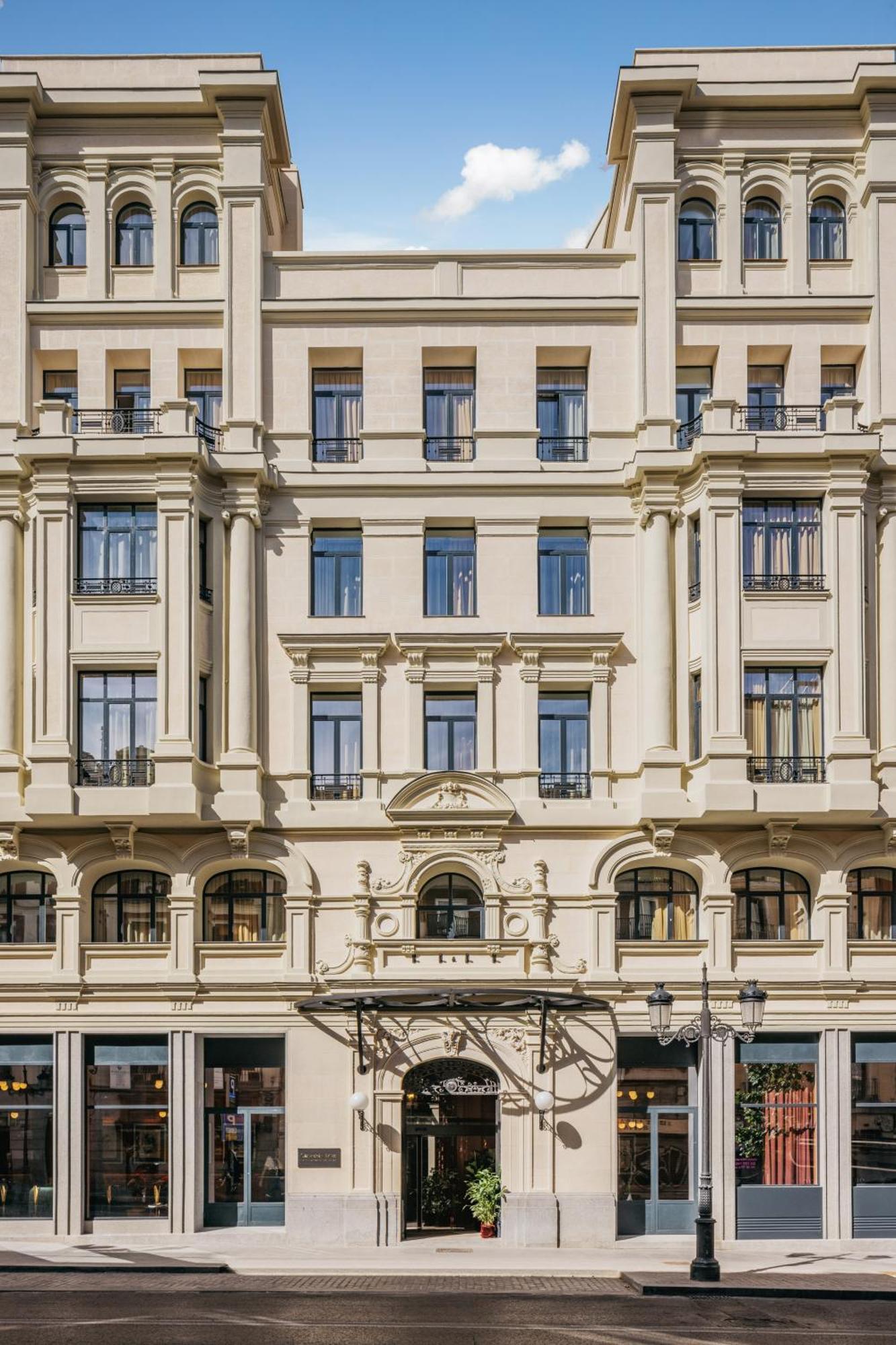 Casa De Las Artes, Member Of Melia Collection Madrid Buitenkant foto